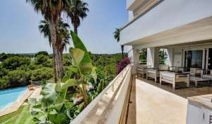 Rental Apartment Cala Llenya