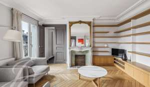 Rental Apartment Paris 1er