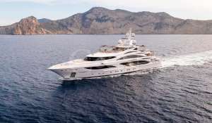 Charter Motor Yacht 