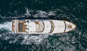 Charter Motor Yacht 