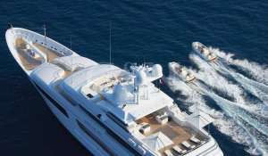 Charter Motor Yacht 