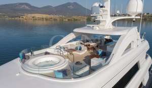 Charter Motor Yacht 