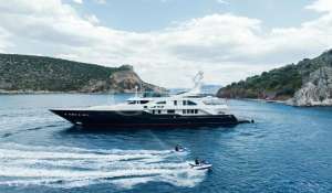 Charter Motor Yacht 