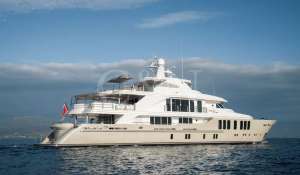 Charter Motor Yacht 