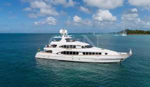 Charter Motor Yacht 