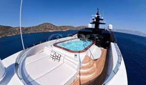 Charter Motor Yacht 