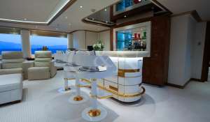 Charter Motor Yacht 