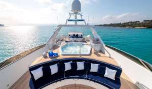 Charter Motor Yacht 