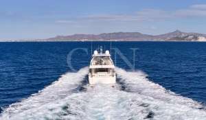 Charter Motor Yacht 