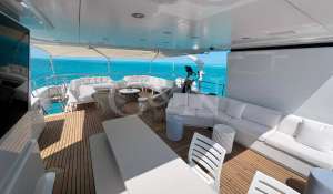 Charter Motor Yacht 