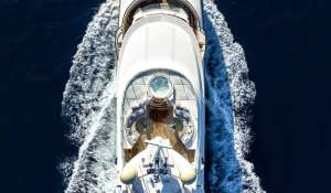 Charter Motor Yacht 