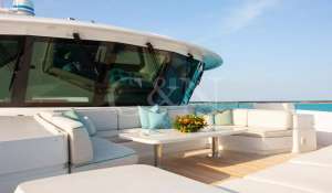 Charter Motor Yacht 