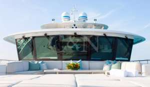 Charter Motor Yacht 