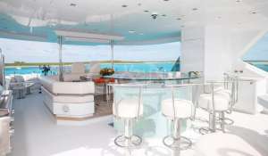 Charter Motor Yacht 