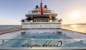 Charter Motor Yacht 