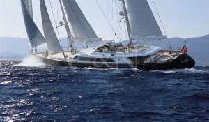 Charter Sailing Yacht 