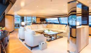 Charter Sailing Yacht 