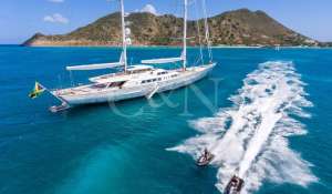 Charter Sailing Yacht 