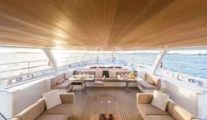 Charter Sailing Yacht 