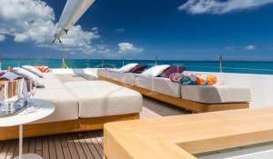 Charter Sailing Yacht 