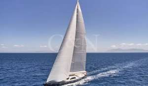 Charter Sailing Yacht 