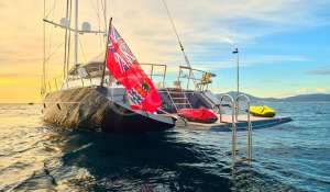 Charter Sailing Yacht 