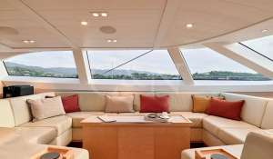 Charter Sailing Yacht 