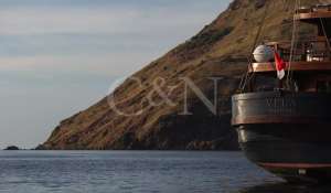 Charter Sailing Yacht 