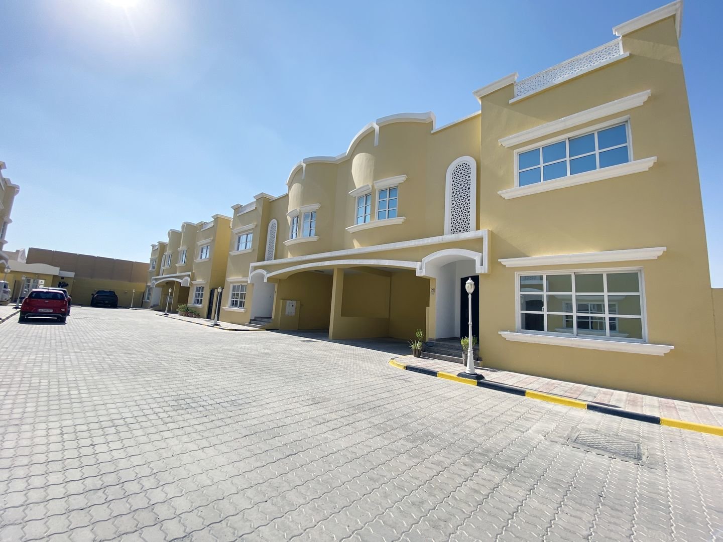 Ad Rental Villa Doha Al Aziziyah, 3 Rooms refL1670DA