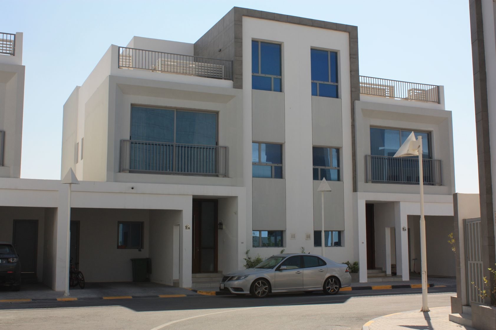 Ad Rental Villa Doha Al Muraikh, 3 Rooms ref:L1952DA