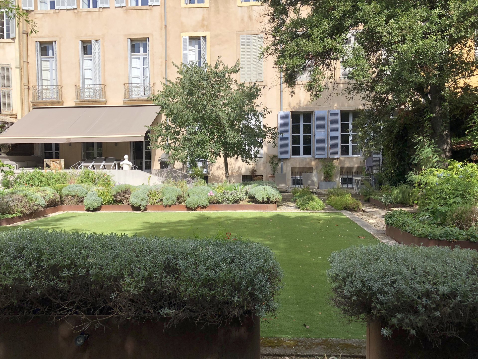 Ad Sale Apartment AixenProvence (13100), 11 Rooms refV1709AP