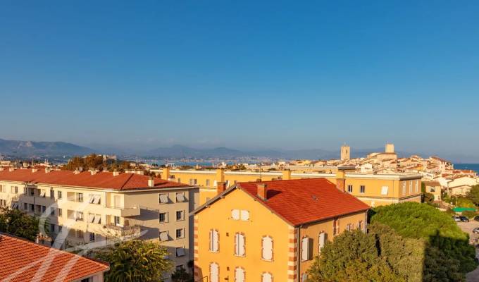 Sale Apartment Antibes