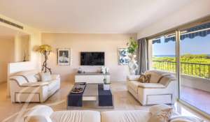 Sale Apartment Juan-les-Pins