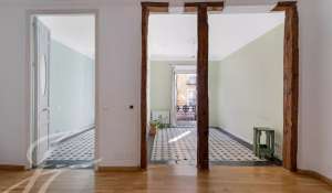 Sale Apartment Madrid