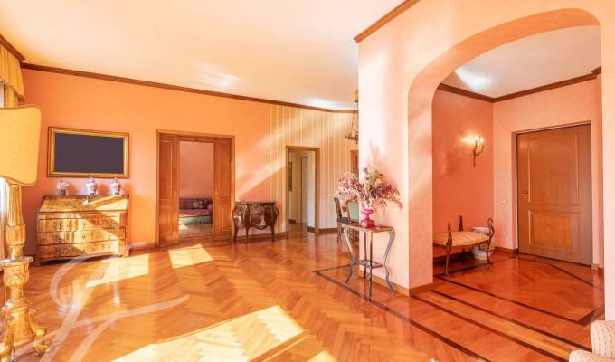 Sale Apartment Milano