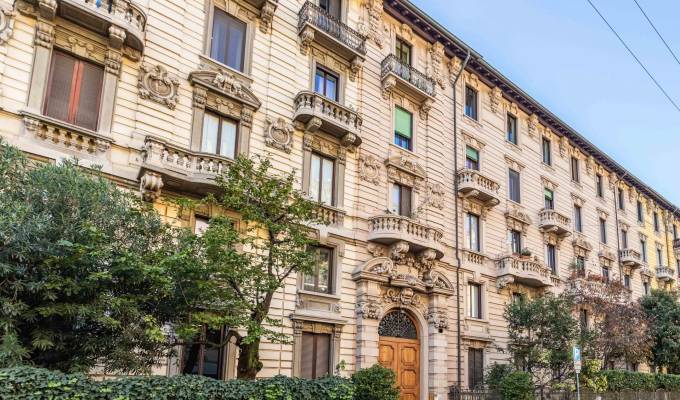 Sale Apartment Milano