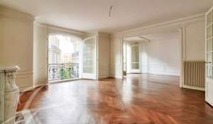 Sale Apartment Paris 16ème