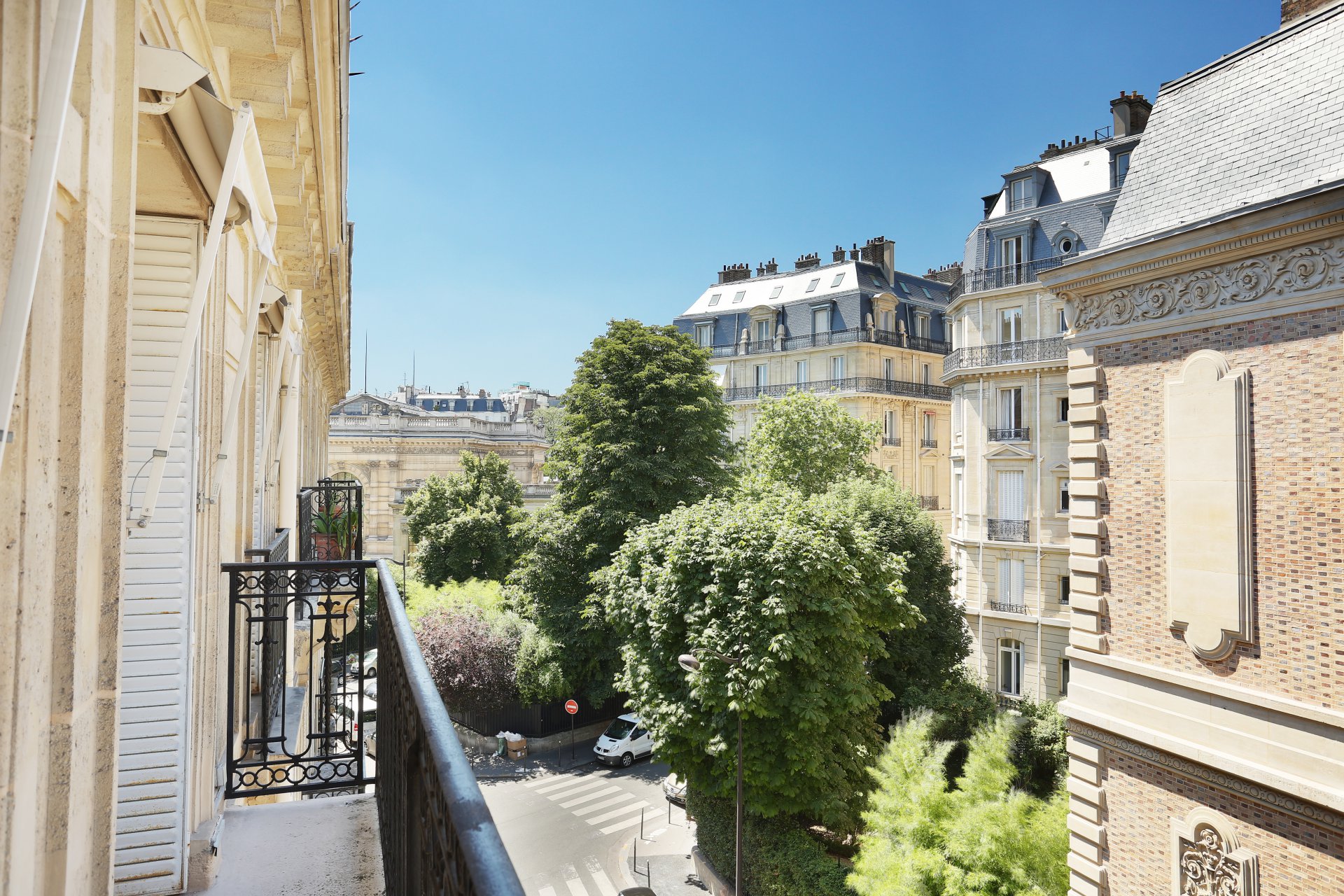 Ad Sale Apartment Paris 16ème Chaillot (75016), 5 Rooms Ref:V1106PA