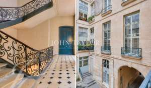 Sale Apartment Paris 1er