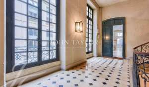 Sale Apartment Paris 1er