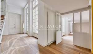 Sale Apartment Paris 1er