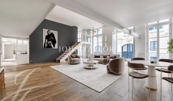 Sale Apartment Paris 1er