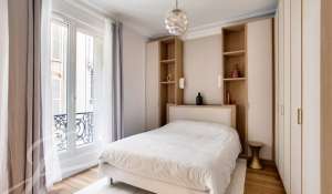 Sale Apartment Paris 4ème