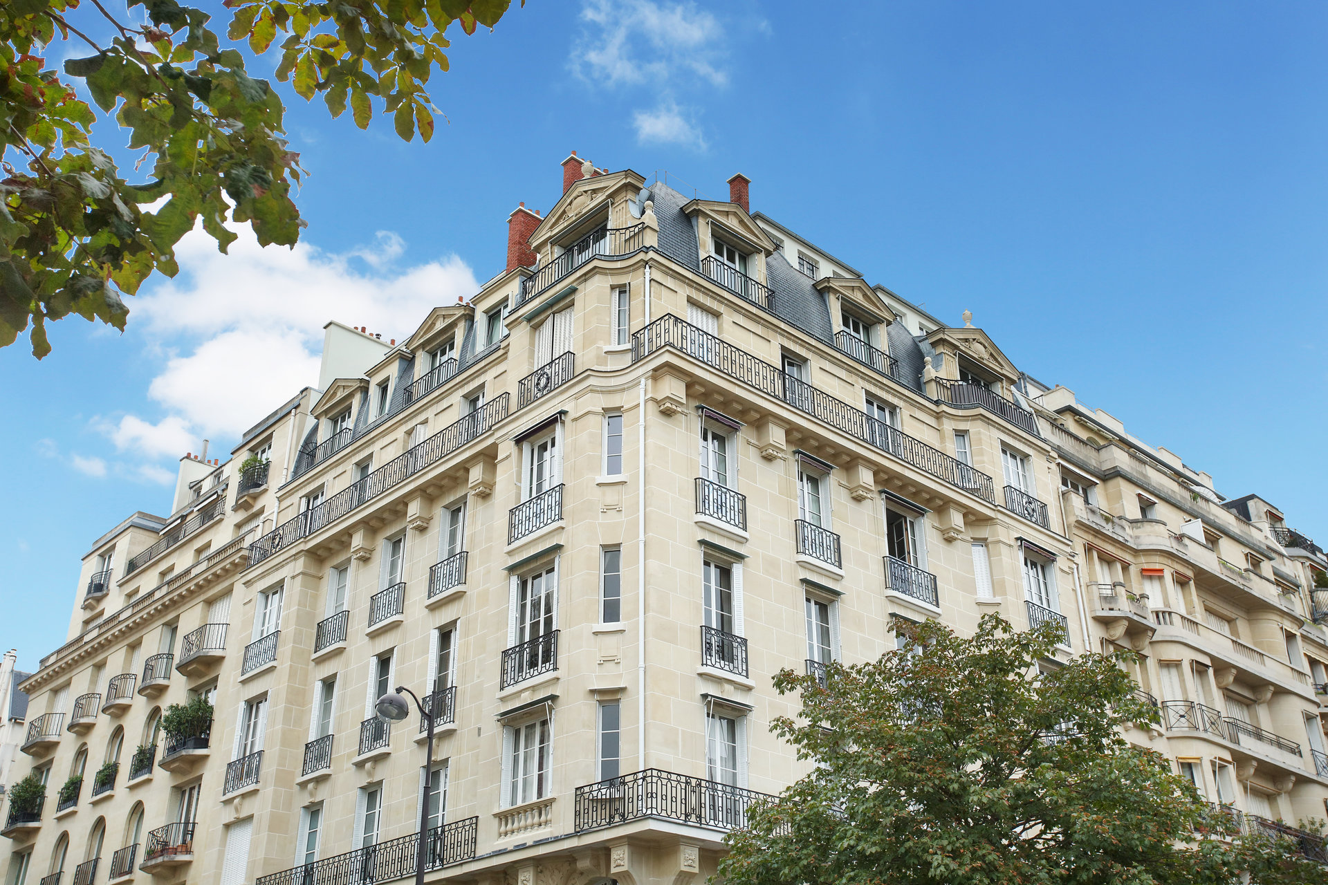 ad-sale-apartment-paris-7-me-75007-7-rooms-ref-v1825pa