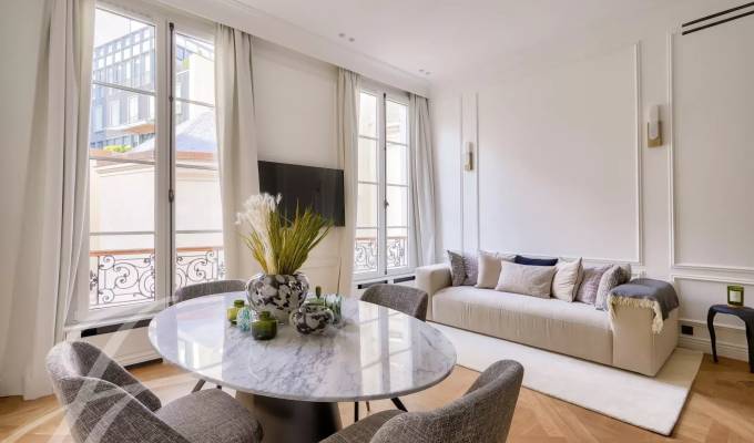 Sale Apartment Paris 8ème