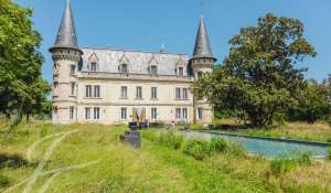 Sale Castle Bordeaux