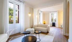 Sale House Biarritz