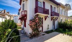 Sale House Biarritz