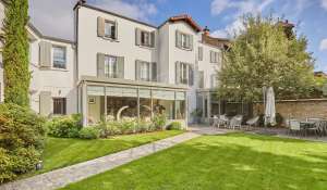 Sale House La Garenne-Colombes