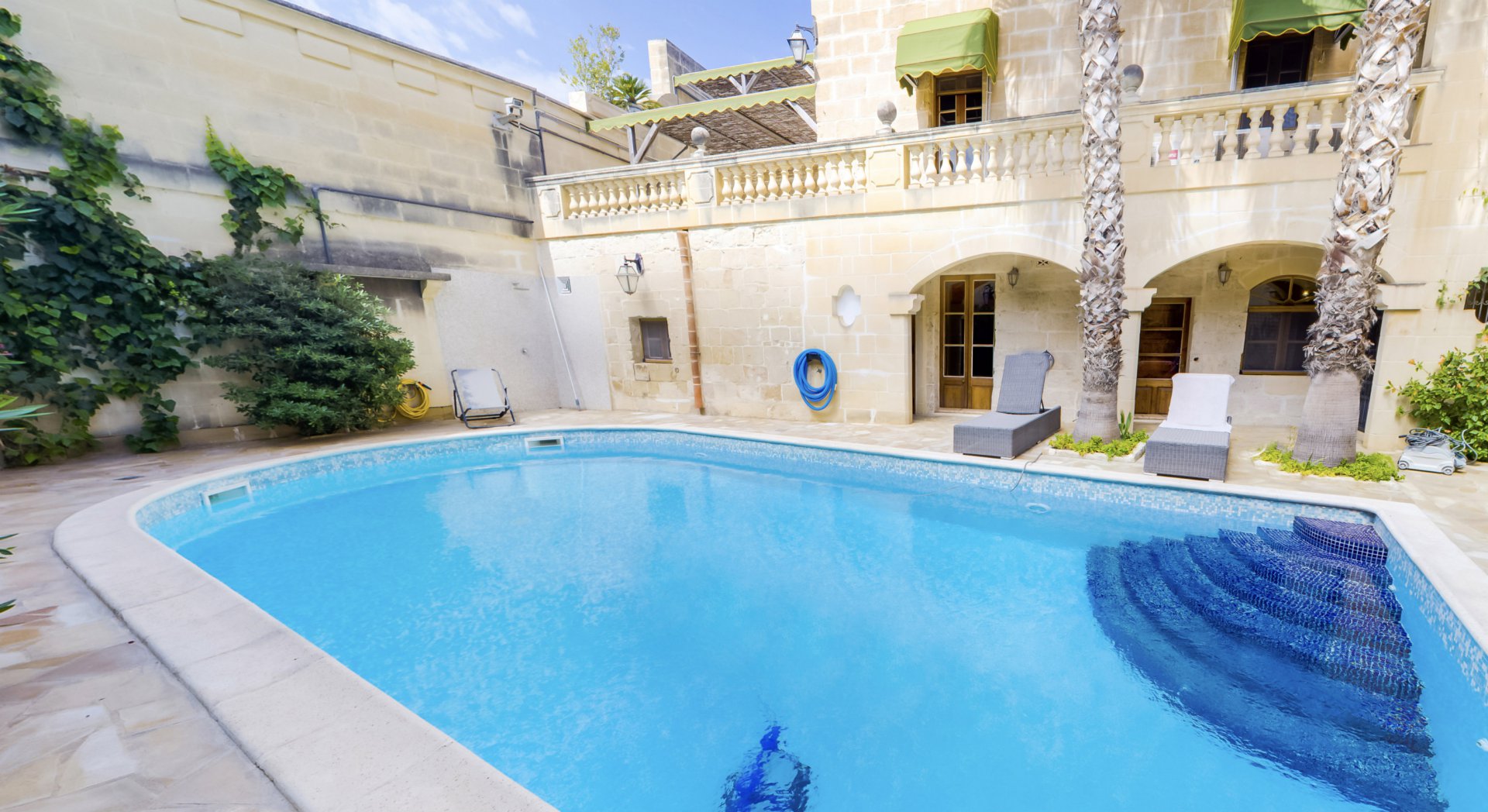 Ad Sale House Qormi (QRM 2230) ref:V0646MT